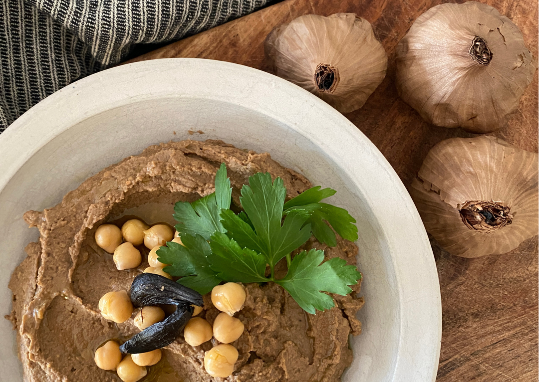 Hummus mit Dr. Warkentins Schwarzer Knoblauch